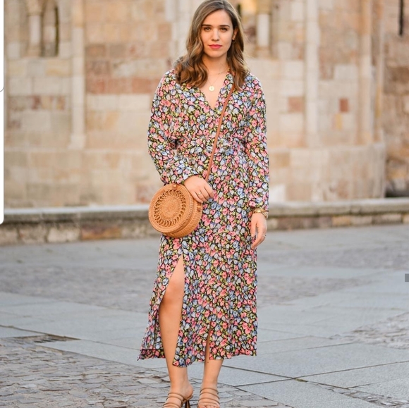 Zara Dresses Zara Floral Print Dress With Belt 2959 Poshmark